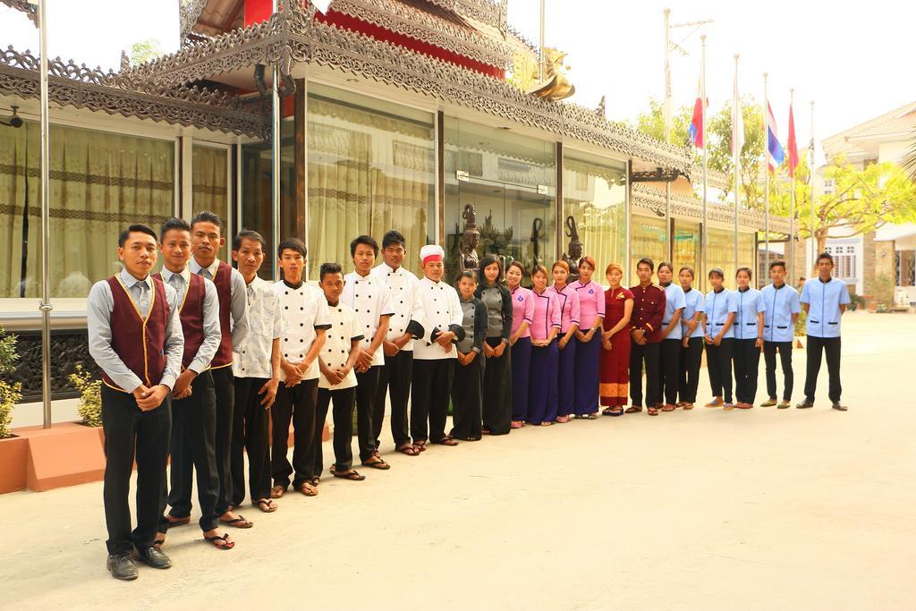 Mandalay White House Hotel Экстерьер фото